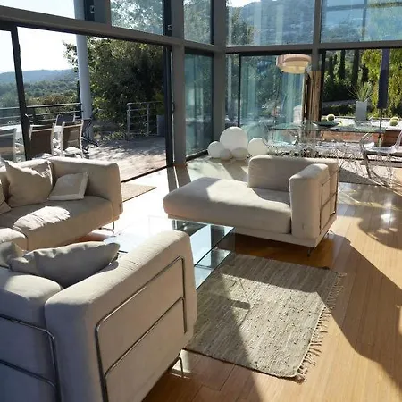Sleeps 10 Pool Air Con Wifi * Корбара